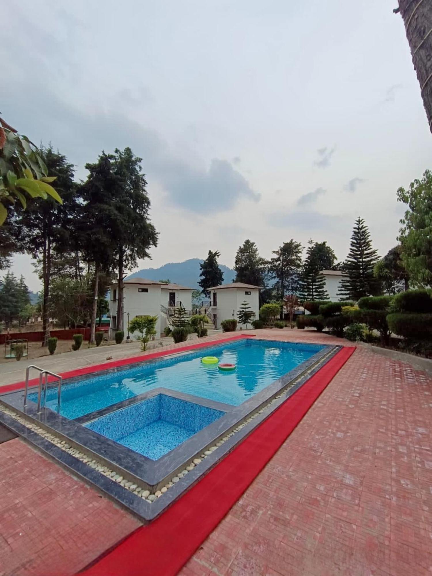 Shikha Resort Ewentbliz Бхимтал Экстерьер фото